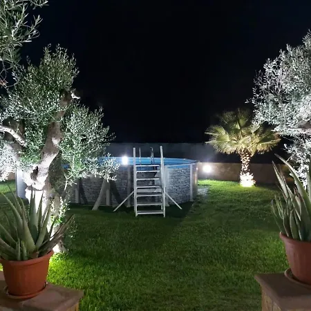 Luigi Βίλα Torre Pali